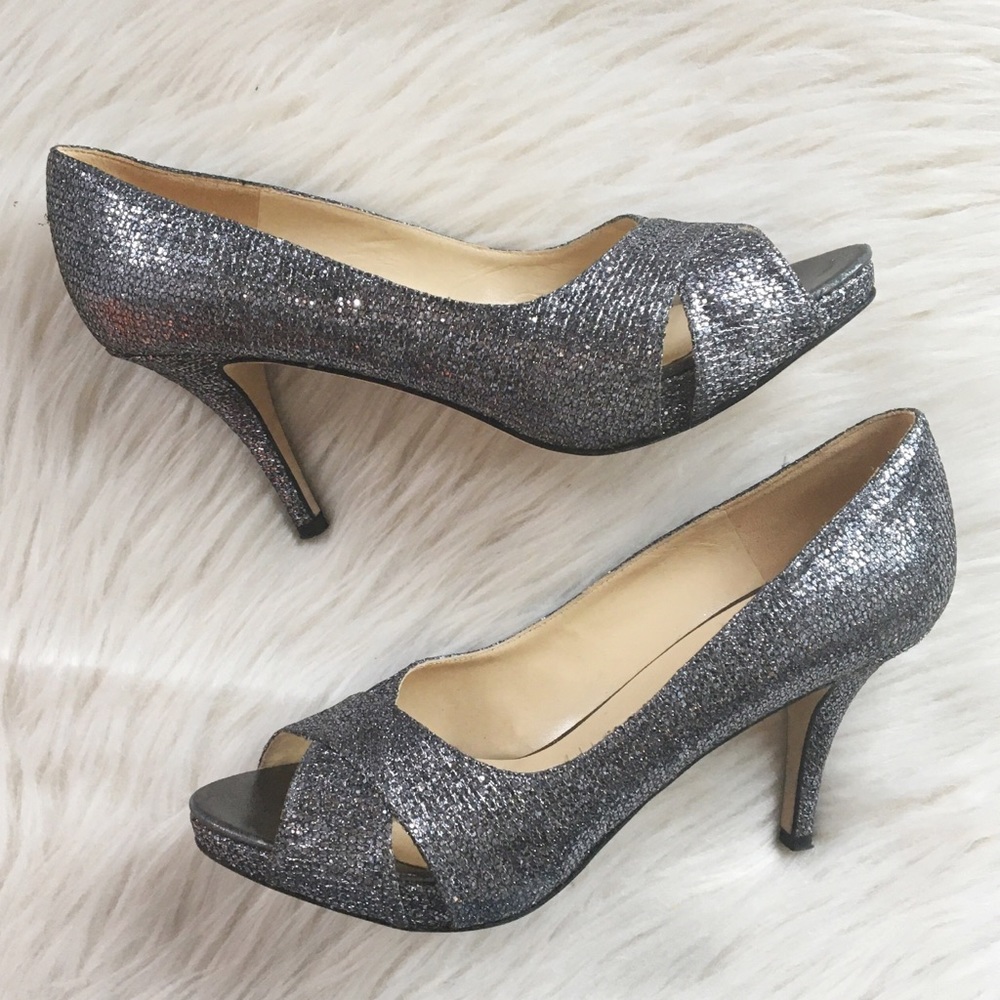 Kate Spade silver heels pumps peep cross toe 8.5